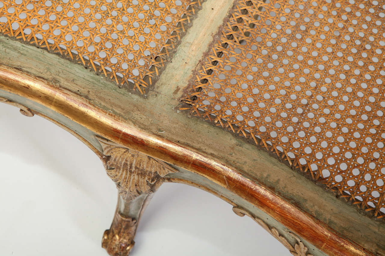 Fine Italian 18th Century Parcel-Gilt and Painted Canape 4